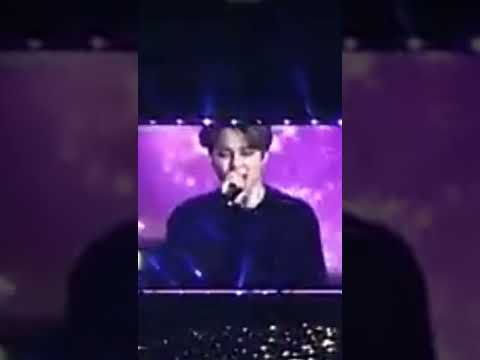 jungkook, jimin mikrokosmos love yourself concert performance 😘😘