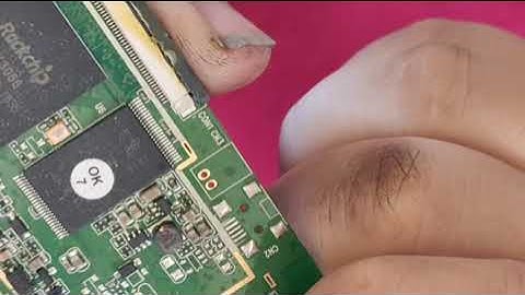 Trying to fix a Retron 5 with no power