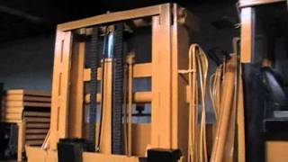 26,400 LBS BAUMANN SIDE LOADING FORK LIFT TRUCK: YODER STOCK #18227