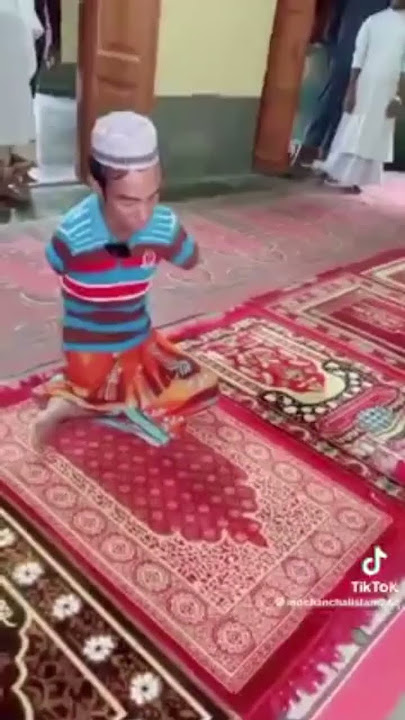 orang cacat saja masih mengingat sholat kenapa kita tidak?