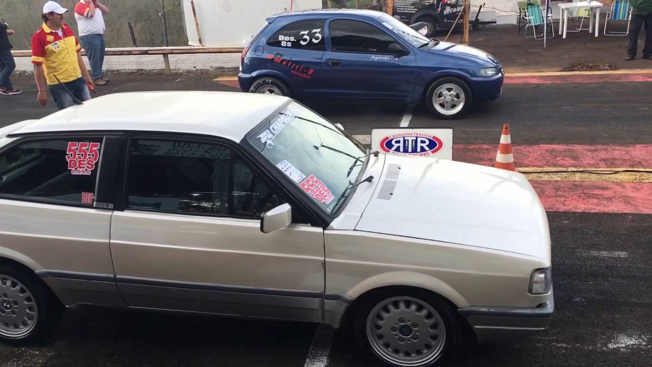 Gol GTI DT-C x Celta DT-C de arrancada