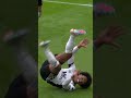 Trademark Willian. 😍🇧🇷