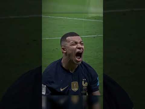 من هو إعصار كأس العالم