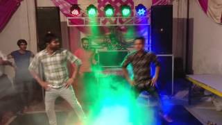 Best Wedding Dance!! Groom dancing on Banno tera swagger laggey sexy...