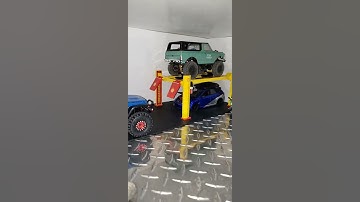 1/24 Scale Garage in the making