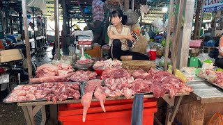 Open Market in Vietnam