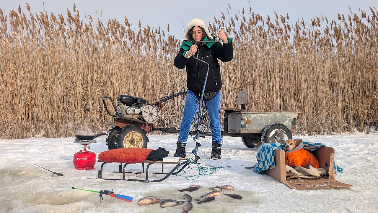 Village Life of a Young Girl | Winter Fishing & Traditional Cooking