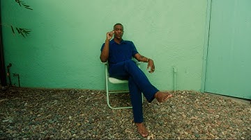 Sunni Colón - UNIVERSE 4 TWO (Official Video)