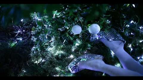 Kim Sozzi - Feel Your Love
