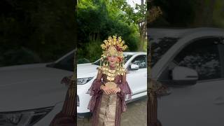 Kau Mengambil Hatiku Jadikannya Kelabu