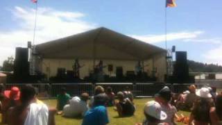 Video thumbnail of "Boh Runga Performs "Part of Me" at The Coromandel Music Festival"