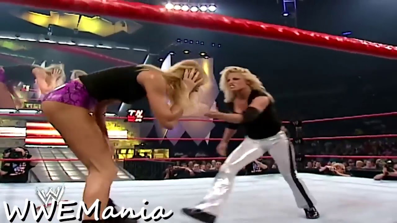 WWE RAW 2002 Trish Stratus vs Stacy Keibler Strip to the B - YouTube.
