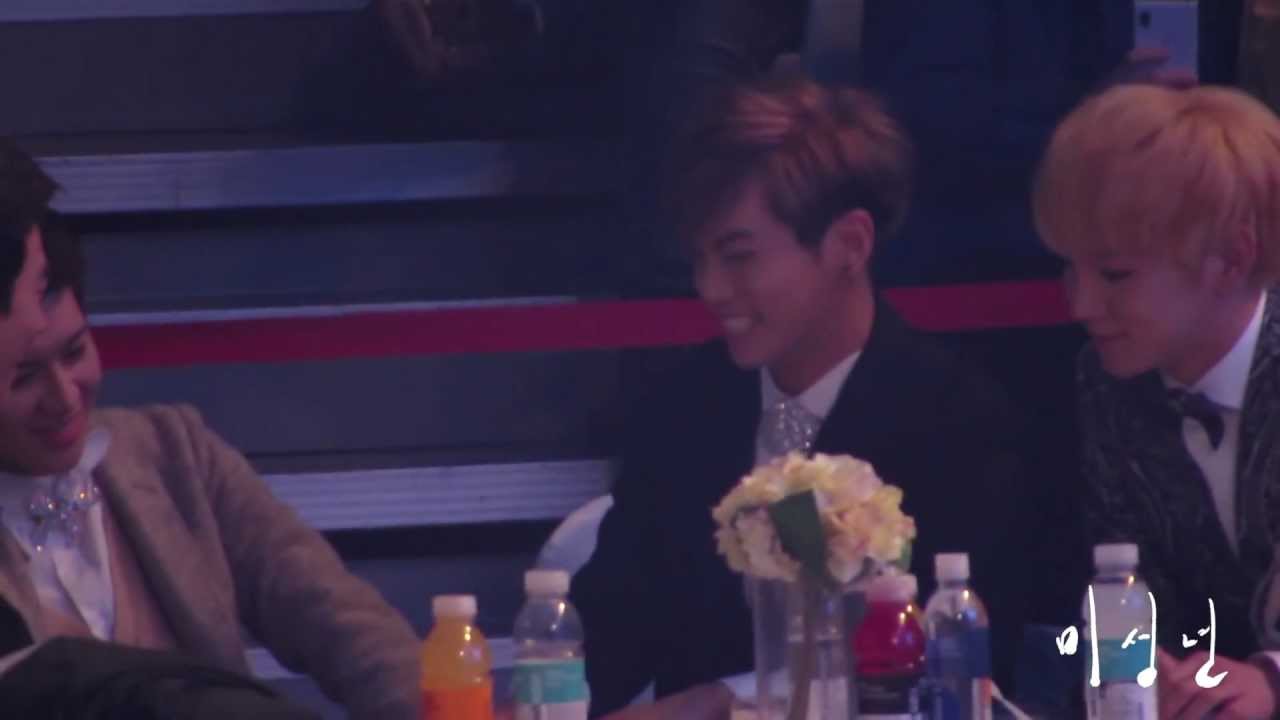 130131 서울가요대상 샤이니SHINee 손등치기ㅋㅋㅋㅋㅋㅋㅋㅋ