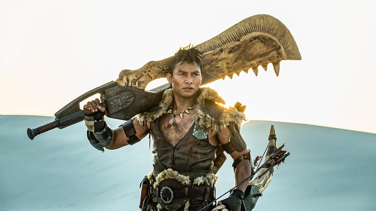 مقاتل وحيد أتفاجئ بجنديه من زمن مختلف جاتلة بالغلط ولازم يتحدو ويهزمو وحش مدمر عشان يقدر يرجعها ملخص