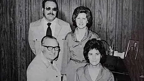 Feeling At Home In The Presence Of Jesus / Friendly Voices