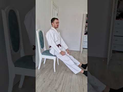 Чем заменить сидячий образ жизни? 1 упражнение на стуле #егорзазож #здоровье #фитнес #зож #лишнийвес