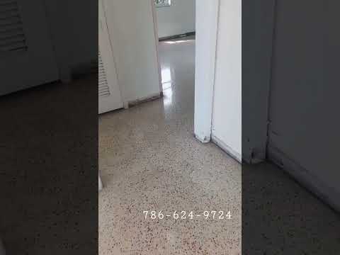 Después · piso de granito
