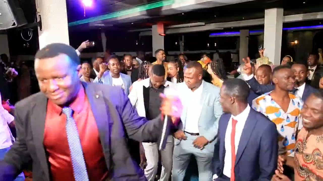 Sawâg:Toór baaré Addis ababa kí sog 12/8/2022 حفلة الجماهيرى مع فنان العملاق أستاذ تورباري أديس