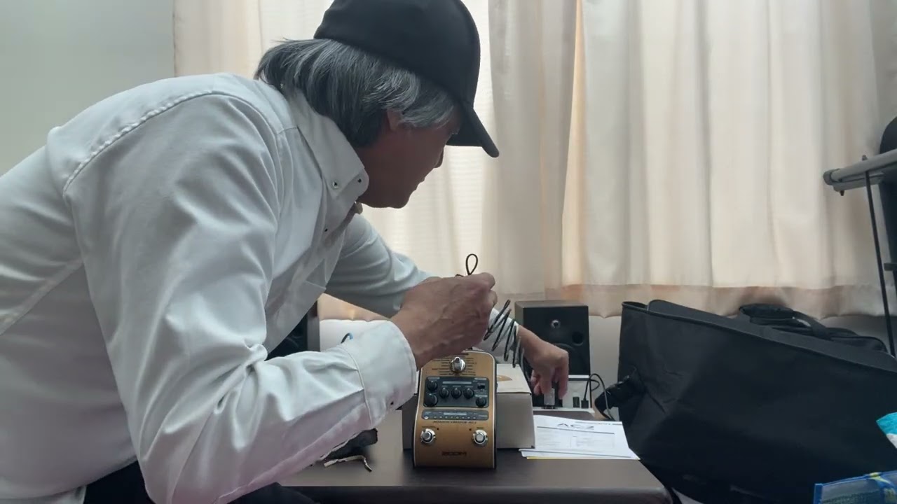 【開封動画】ZOOM AC-2