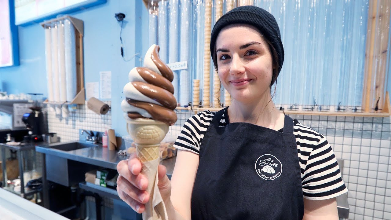 What are Lesley Chesterman's favourite Montreal ice cream shops?