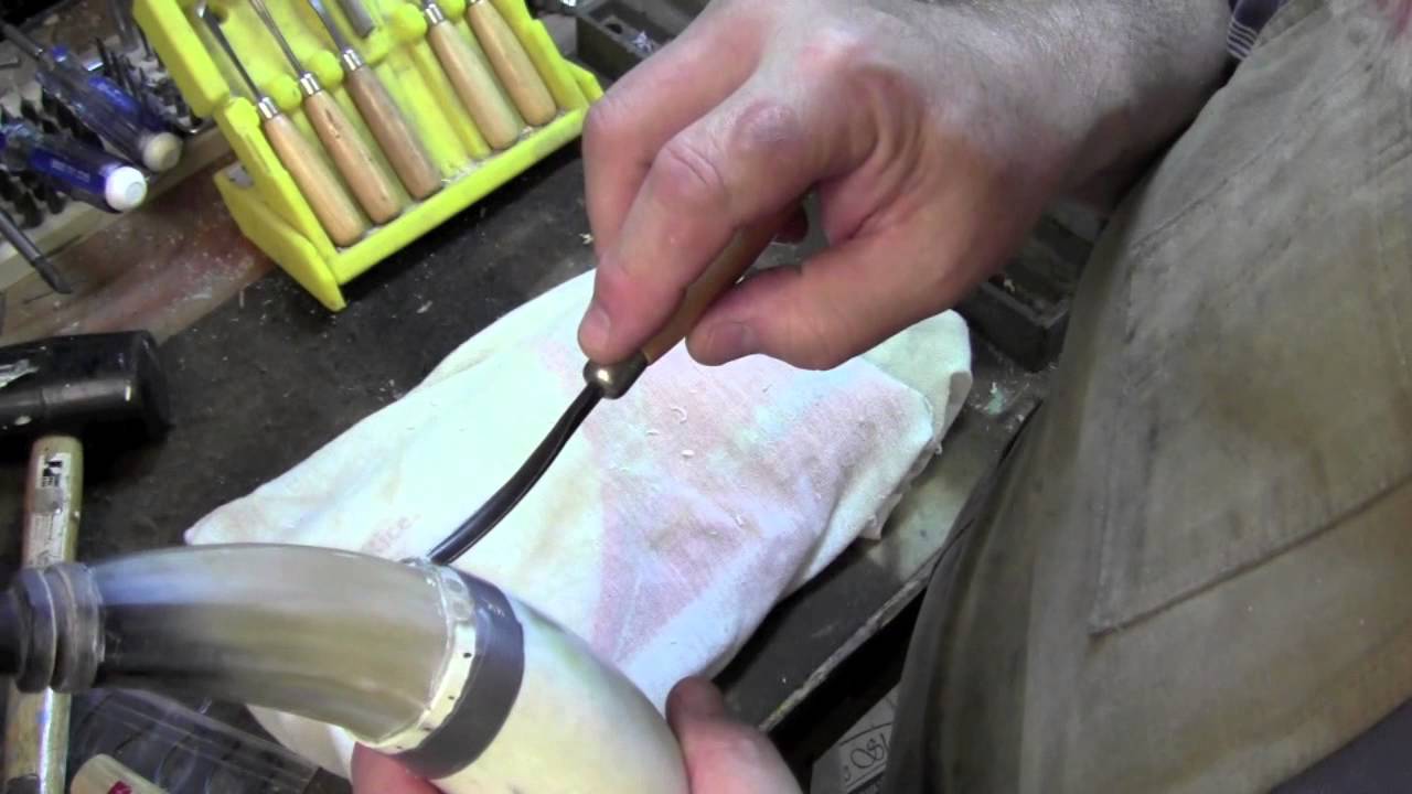 Customizing a powder horn phase 1 YouTube