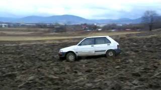 Subaru Justy 4x4 NIE POTRZEBUJE TERENÓWKI BO MAM OPONY NÓWKI