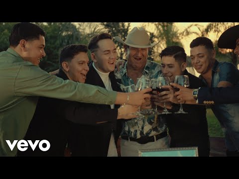 Banda La Ejecutiva De Mazatlán Sinaloa - La Fiesta