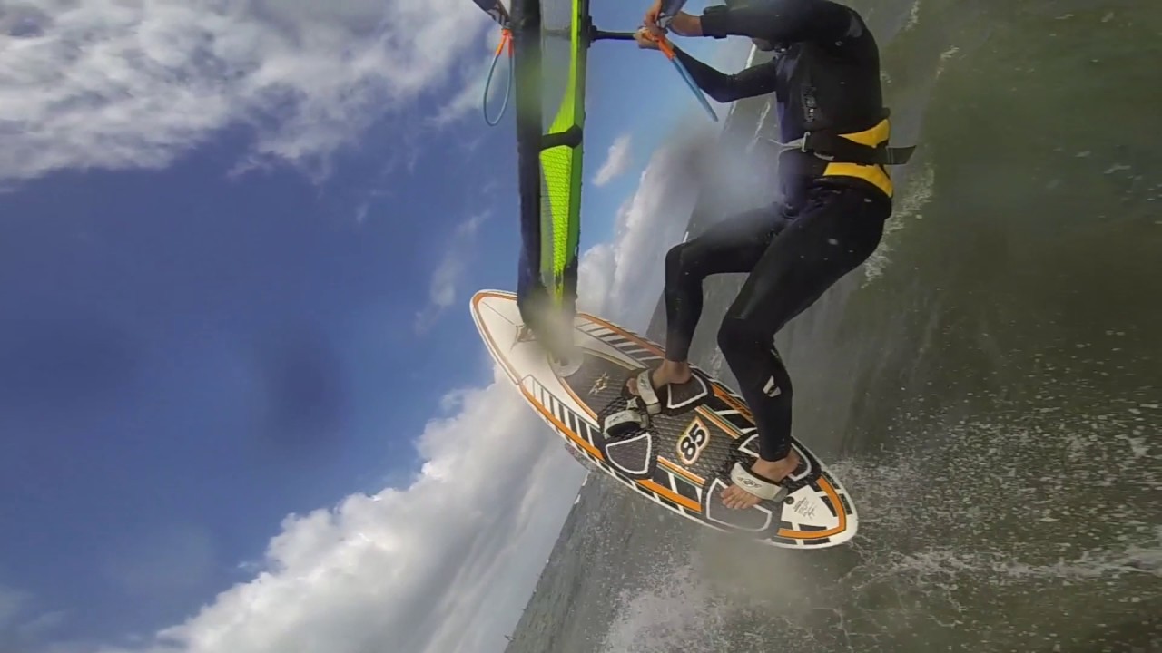 Windsurfing Rickett's Point   short