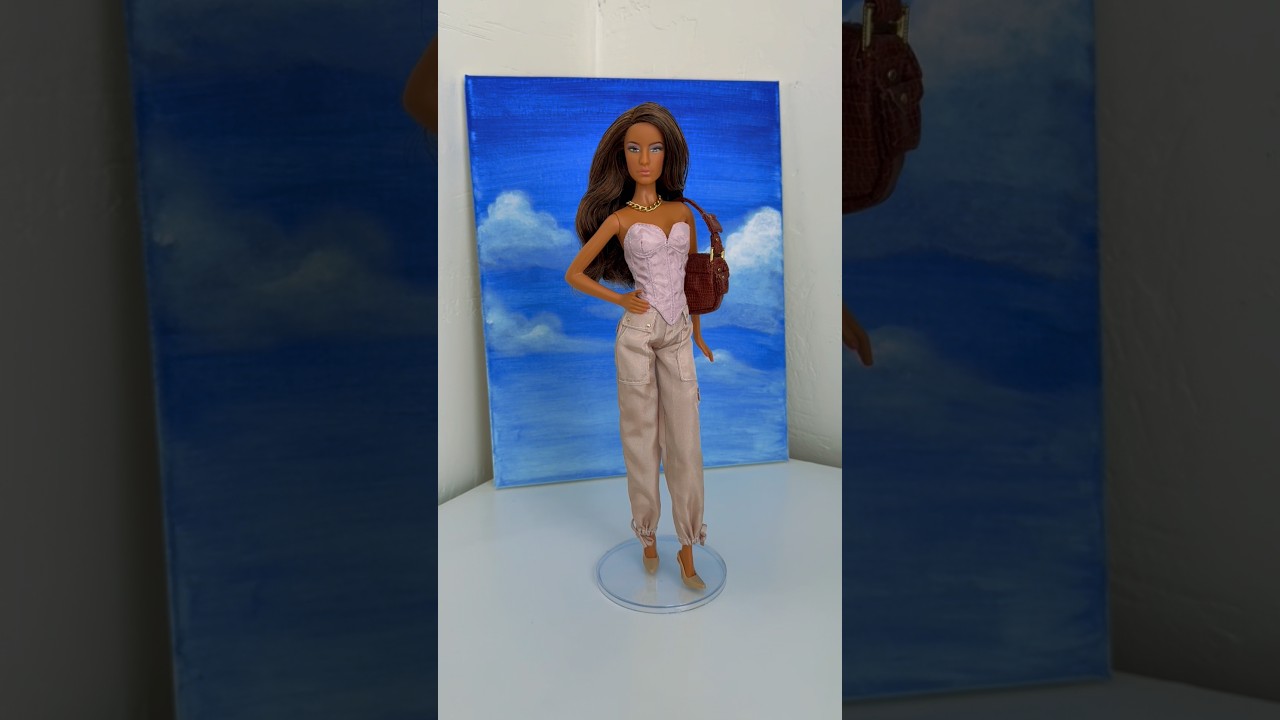 Model of the Moment, Marisa 