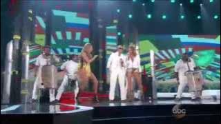Pitbull feat. Jennifer Lopez & Claudia Leitte - We Are One (Live Billboard Music Awards 2014)