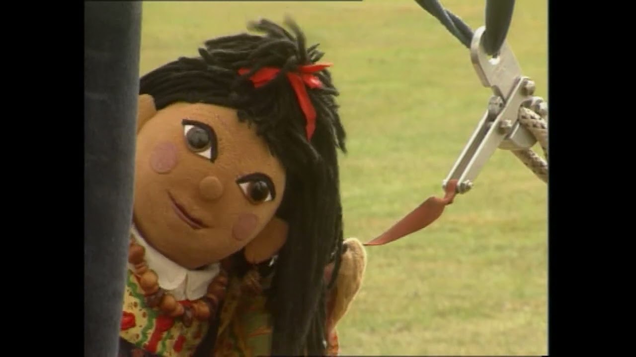 Rosie and Jim: Hot Air Balloon (Neil Brewer) - YouTube