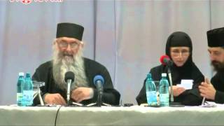 http://www.razbointrucuvant.ro/2011/10/03/parintele-zaharia-de-la-essex-conferinta-de-la-iasi-septembrie-2011-audio-video-text-nu-putem-iubi-cu-adevarat-daca-nu-am-invatat-smerenia/

I created this vi