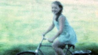Danutė važiuoja dviračiu (1968–1970)