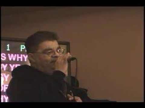 在 YouTube 上观看 041308 Steve C singing EASY