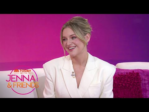 Kelsea Ballerini Talks