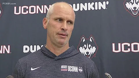 UConn's Dan Hurley sounds off on expectations for ...