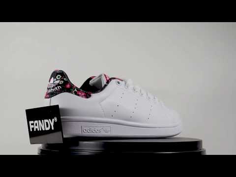 stan smith black flowers