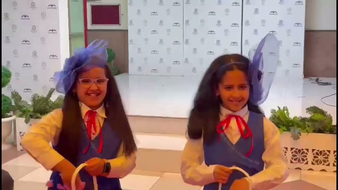 فقرات الحفل الختامي القسم_الابتدائي بنات العام الدراسي  ١٤٤٣هجرية