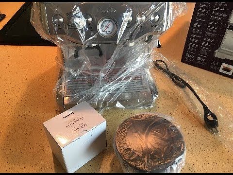breville-bes870xl-(unboxing,-set-up,-programming-and-extracting)