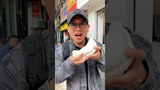 Download Lagu Con questo ci fai colazione e pranzo tutto in una volta🤣 #streetfood #china #cina #chinesefood MP3