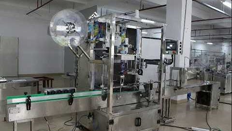 automatic sleeve labeling machine for plastic bottles sleeve applicator with steam shrink tunnel