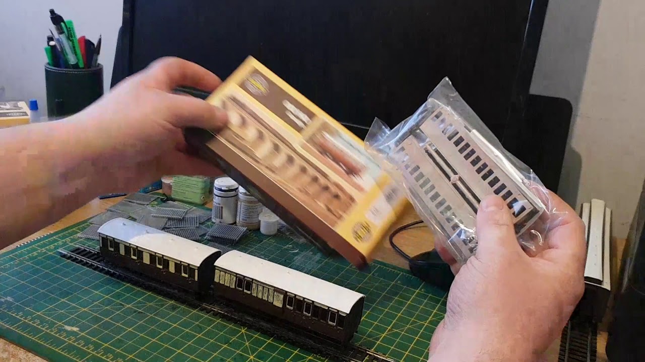 oo gauge coach kits