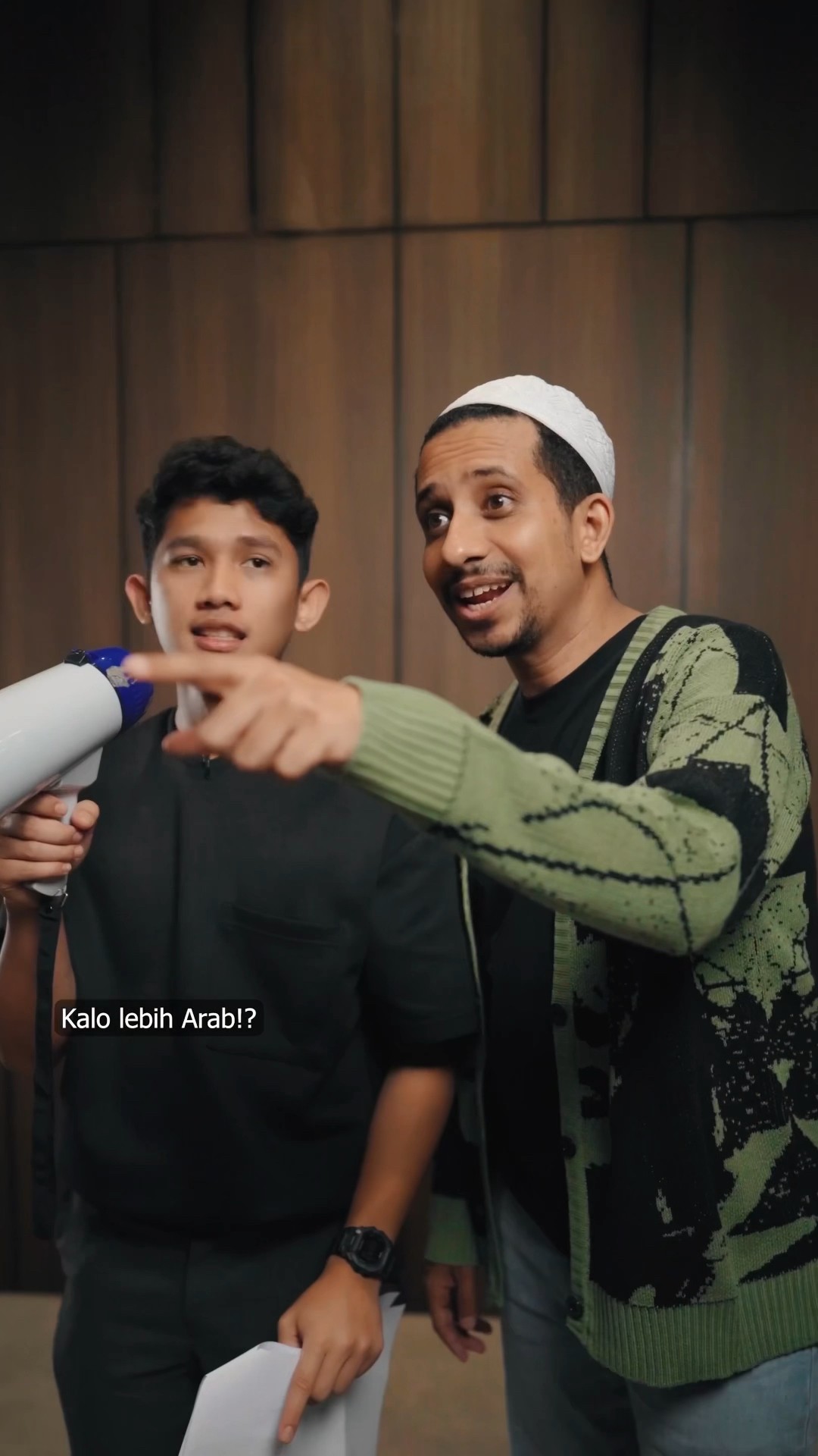 LOGIN SETIAP HARI DI #CLOSETHEDOOR
