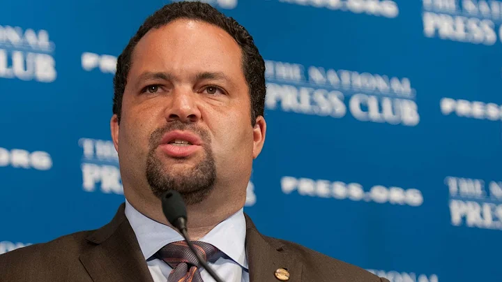 NAACP Chief Benjamin Jealous speaks at NPC Luncheon - Aug. 29, 2013