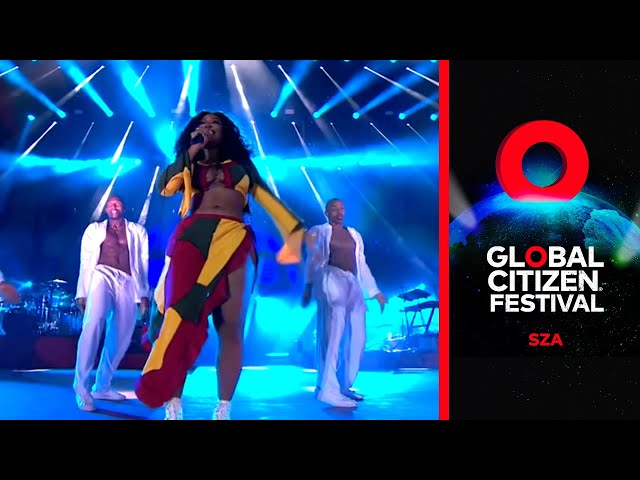 SZA Performs 'Broken Clocks' | Global Citizen Festival: Accra class=