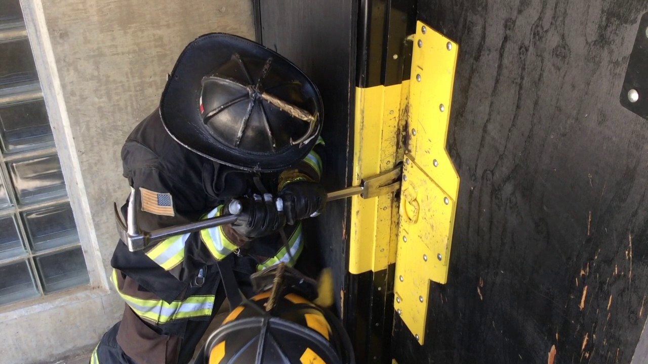 Forcible Entry Inward Swinging Door Youtube