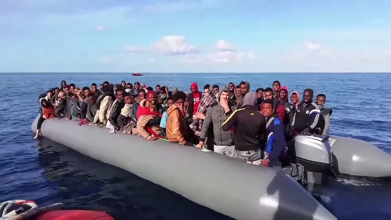 BRITEN BESORGT: Immer mehr Migranten überqueren Ärmelkanal in ...
