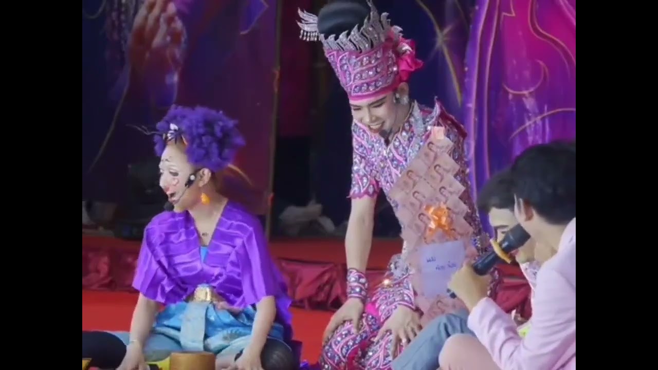 ฉากสนุกๆดูดวงกับดำดง เหมือนกิดดาจะเป็นผู้รู้นะ😁