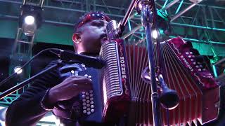 8  La rumba frenesi - Grupo KUAL?