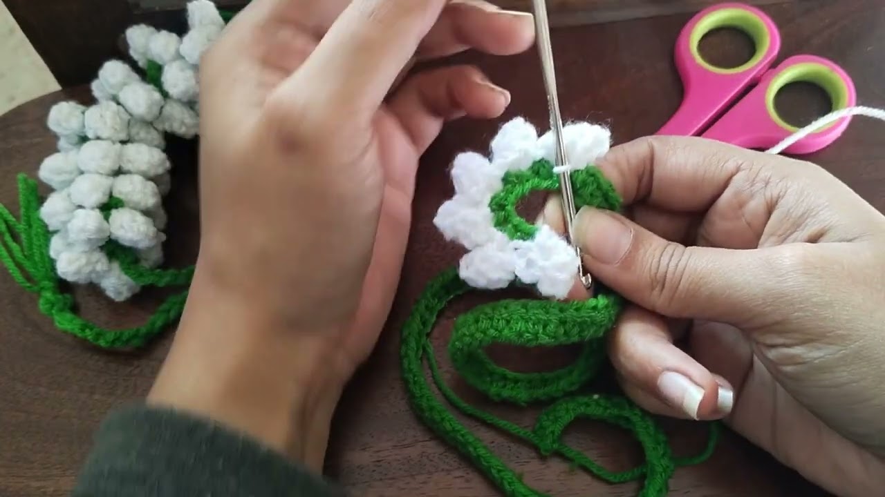Easy crochet Gajra tutorial 🧶/ beginner friendly crochet tutorial 😊 